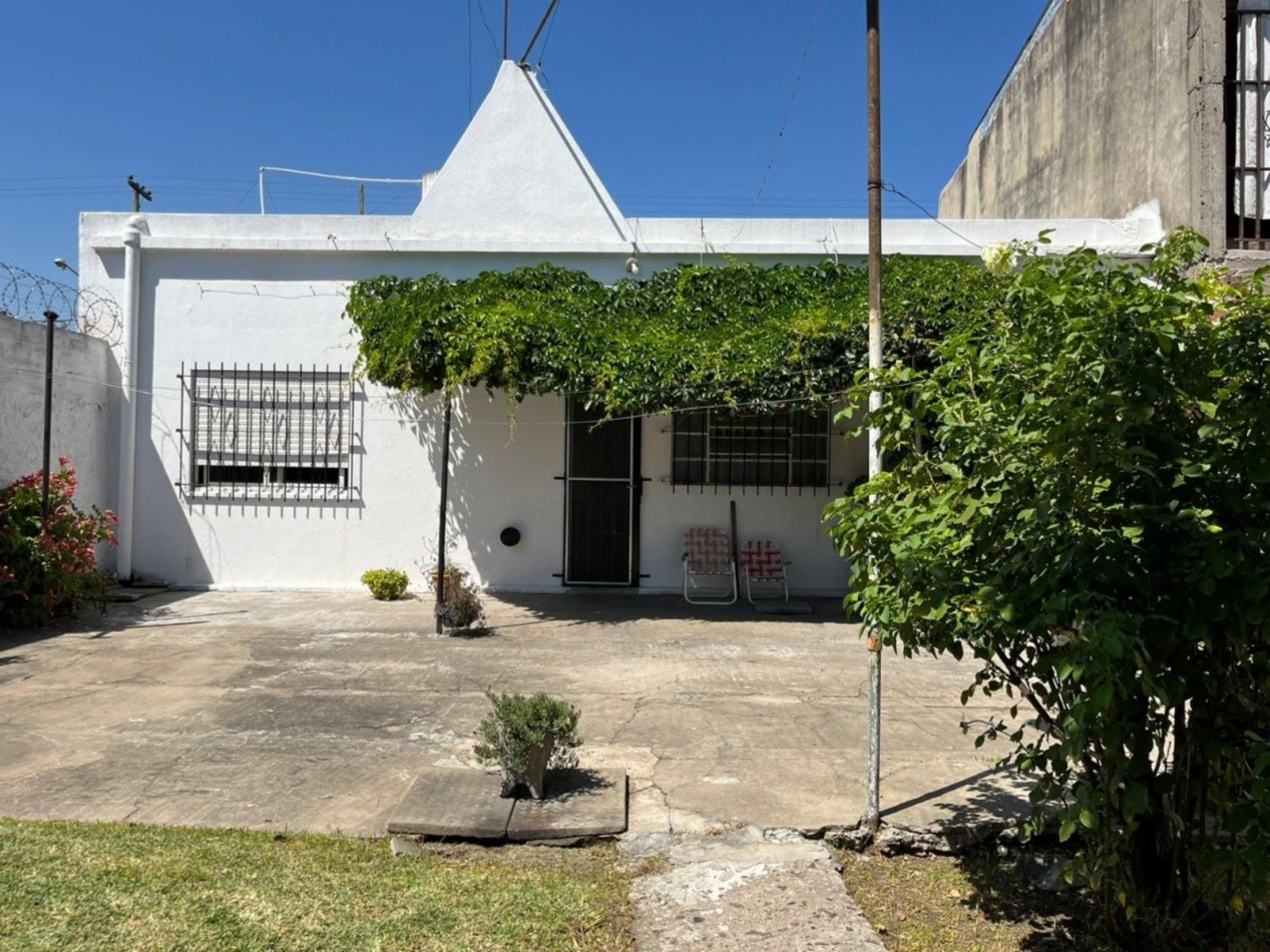 Casa americana de 5 ambientes con local en venta - Rafael Castillo - APTO CREDITO