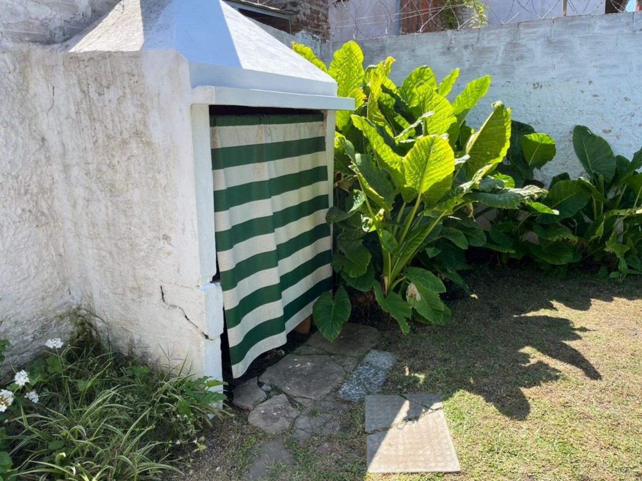  Casa americana de 5 ambientes con local en venta - Rafael Castillo - APTO CREDITO
