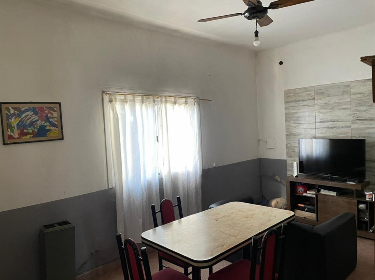 Casa tipo americana de 4 ambientes en Venta - Castelar Sur