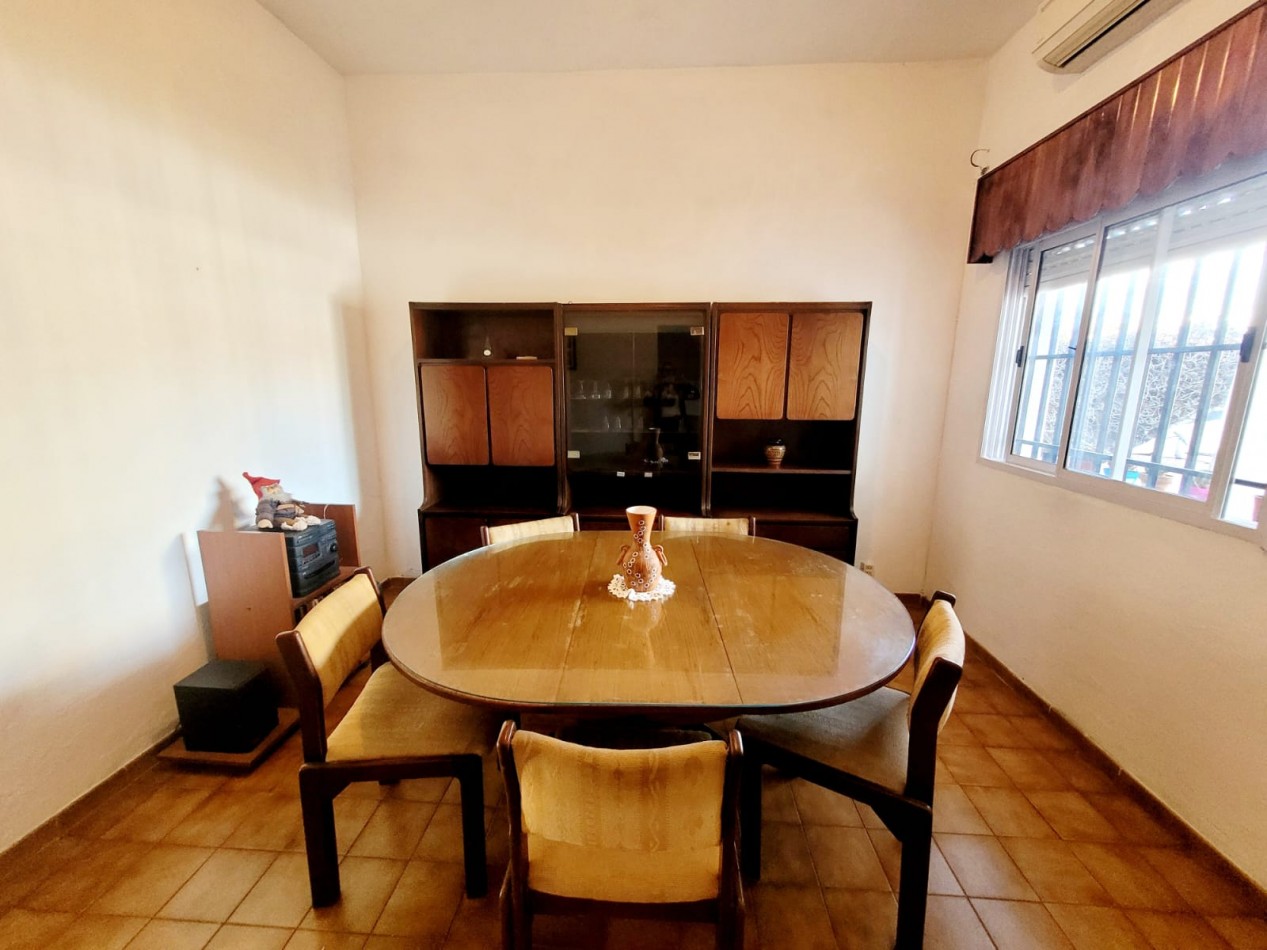  Casa americana de 5 ambientes con local en venta - Rafael Castillo