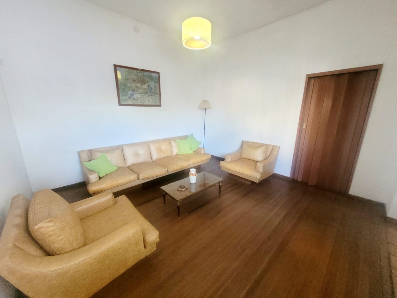  Casa americana de 5 ambientes con local en venta - Rafael Castillo