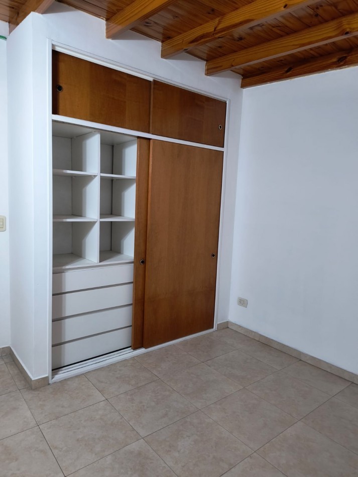 Hermoso departamento de 2 ambientes en venta - Moron Centro