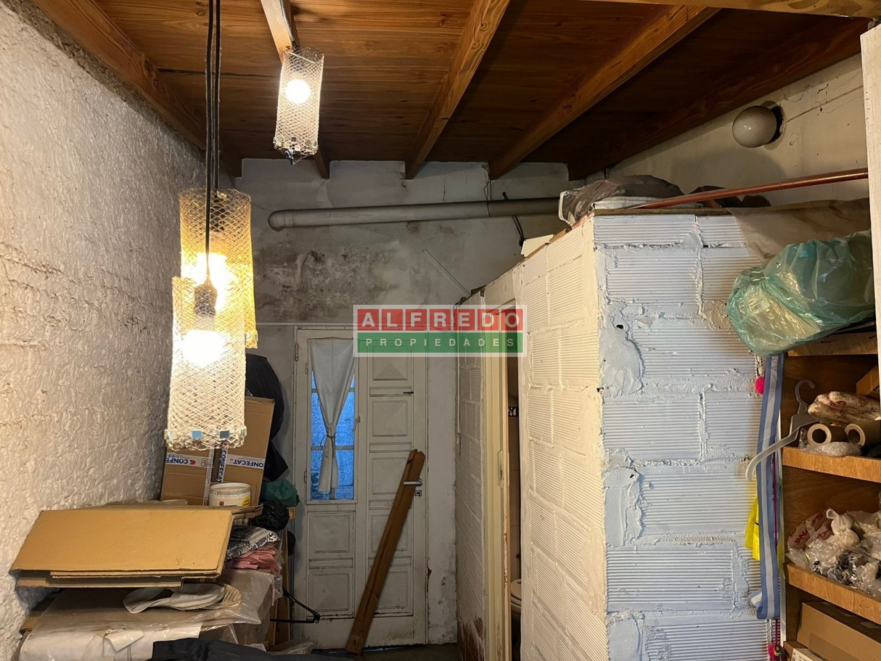 PH de 4 Ambientes con Monoambiente Anexo en Venta - Moron Sur