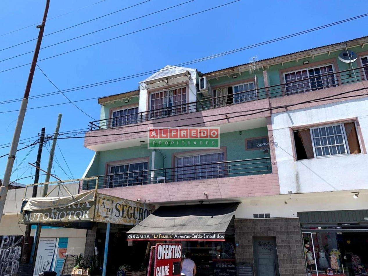 Departamento a estrenar sobre avenida 1er piso- Isidro Casanova