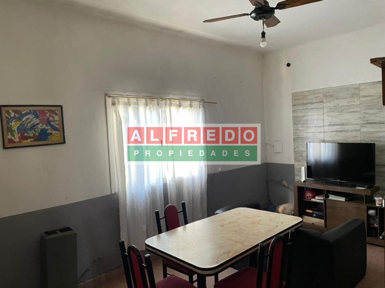 Casa tipo americana de 4 ambientes en Venta - Castelar Sur