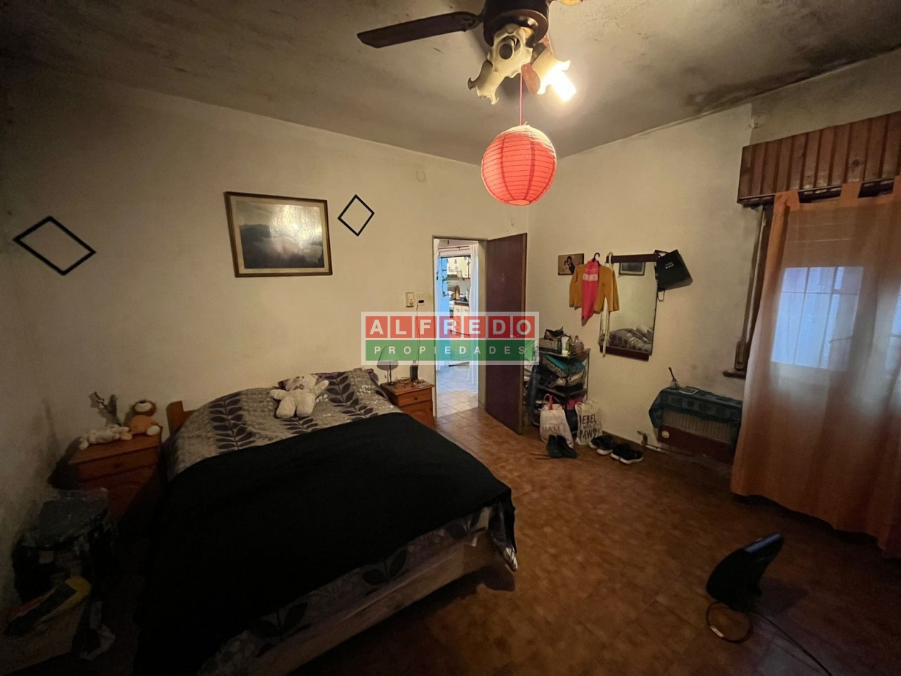 PH de 4 Ambientes con Monoambiente Anexo en Venta - Moron Sur