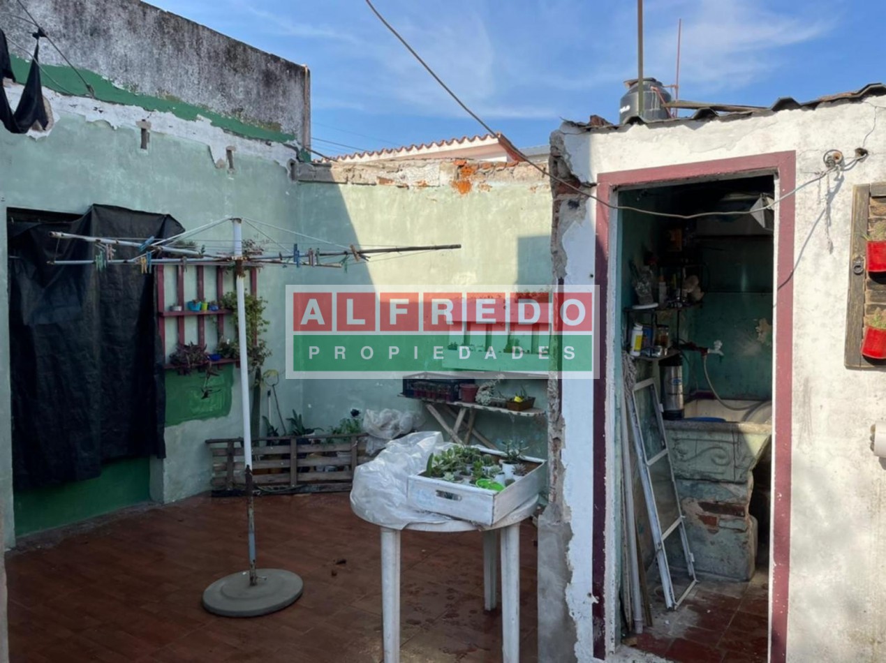 Casa tipo americana de 4 ambientes en Venta - Castelar Sur