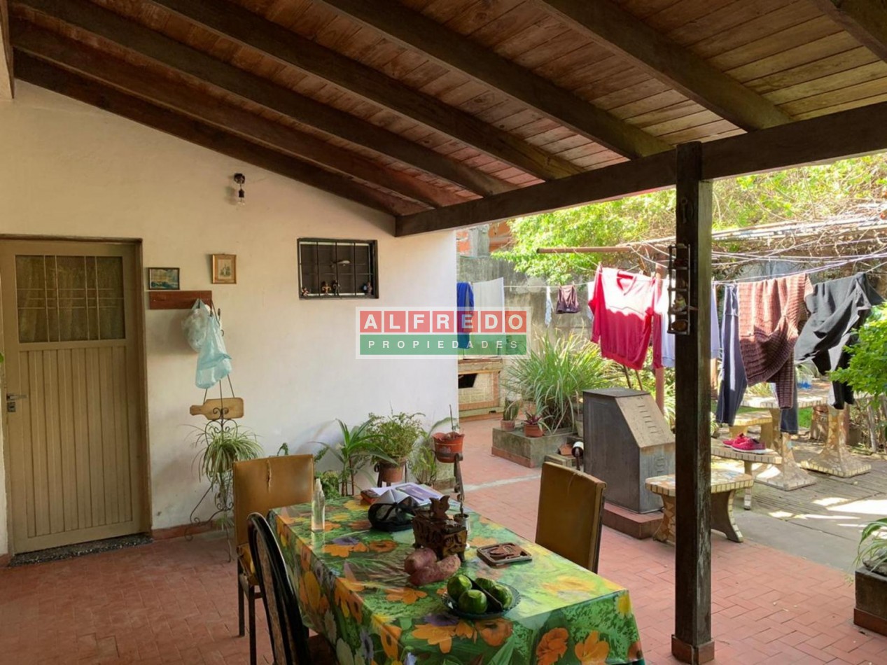 Casa americana de 3 ambientes - Rafael Castillo