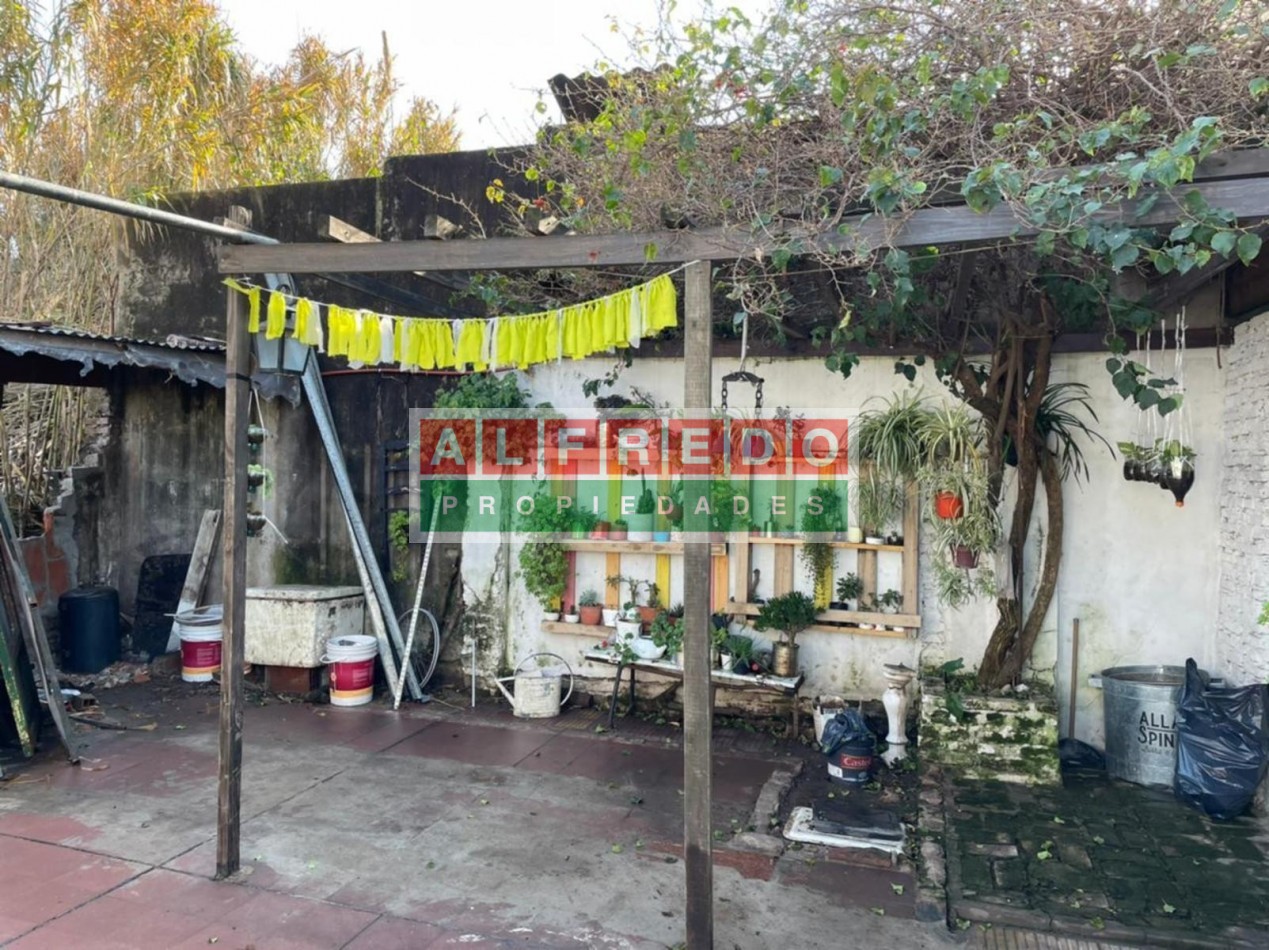 Casa tipo americana de 4 ambientes en Venta - Castelar Sur