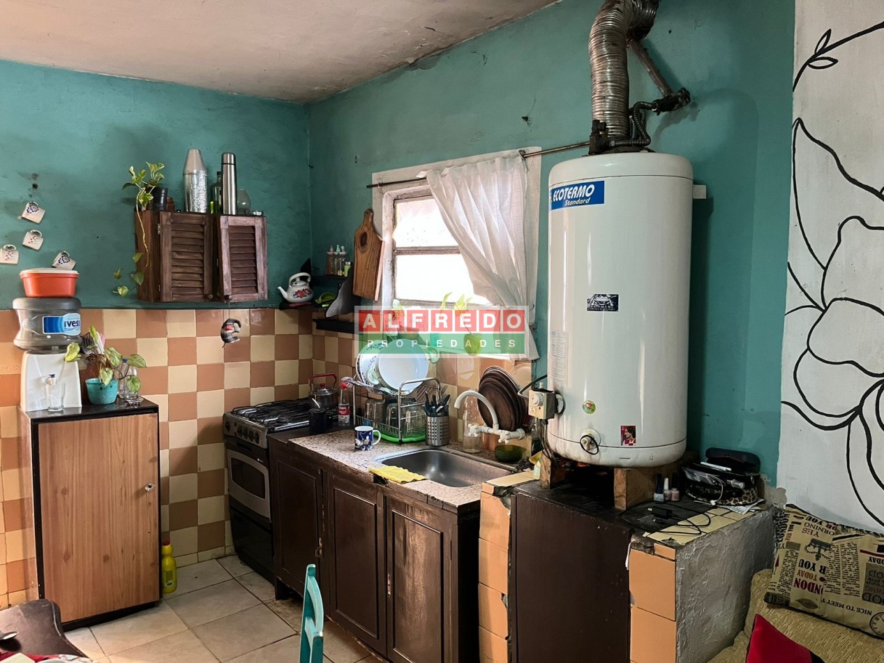 Casa a reciclar en venta - Moron Sur