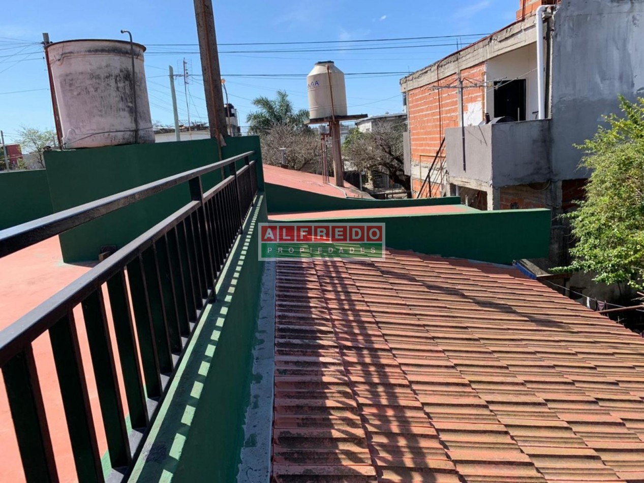 Casa americana de 3 ambientes - Rafael Castillo