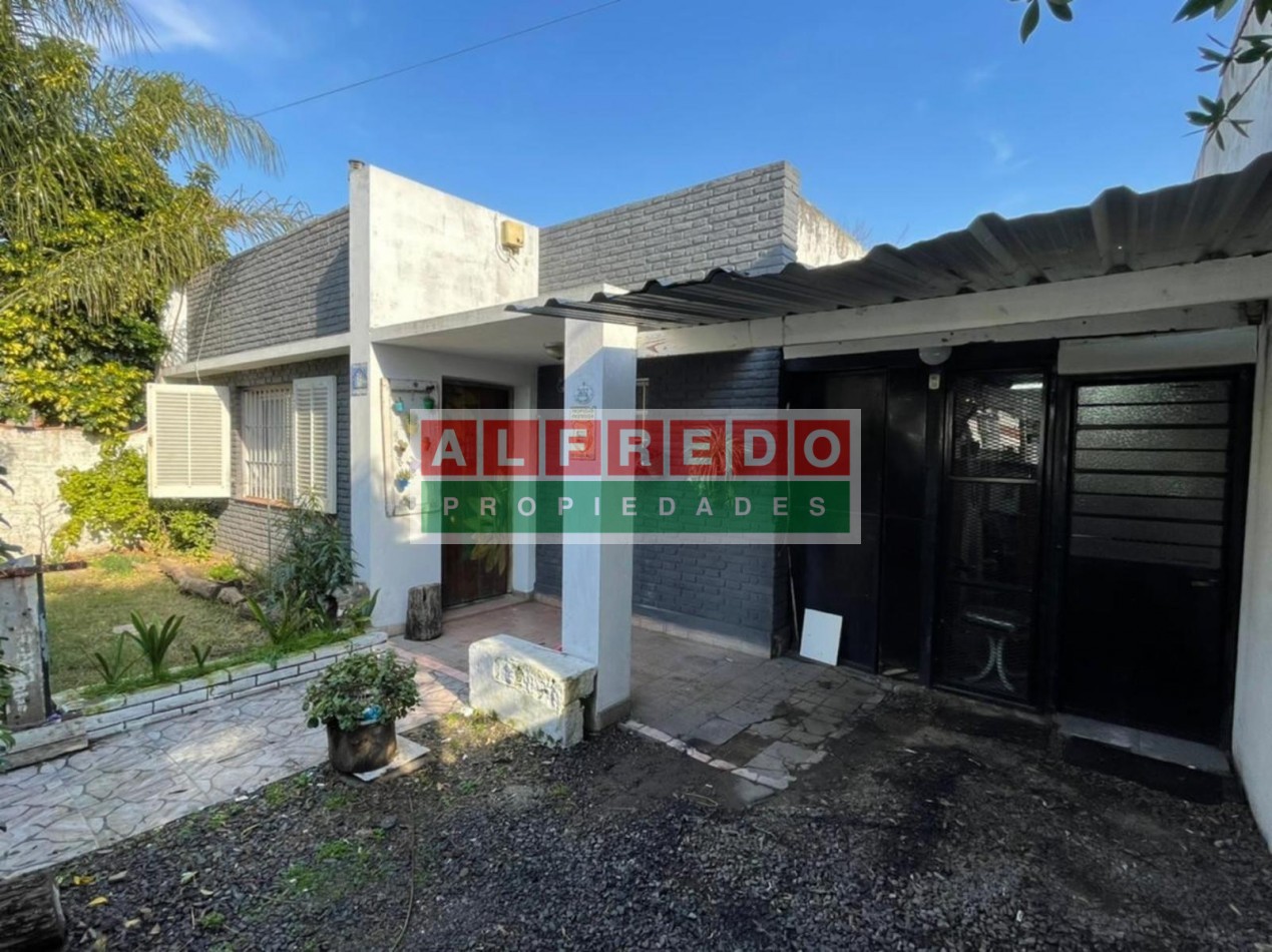 Casa tipo americana de 4 ambientes en Venta - Castelar Sur