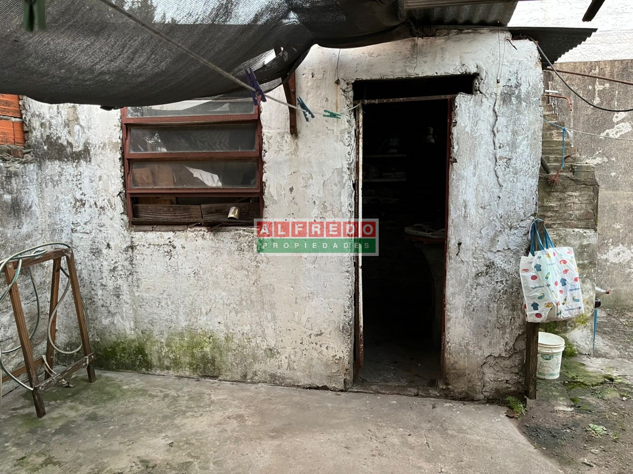 PH de 4 Ambientes con Monoambiente Anexo en Venta - Moron Sur