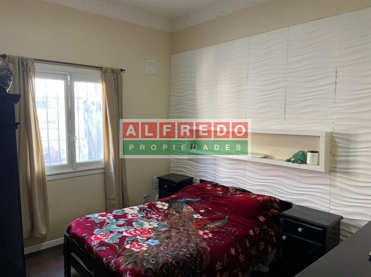 Casa tipo americana de 4 ambientes en Venta - Castelar Sur