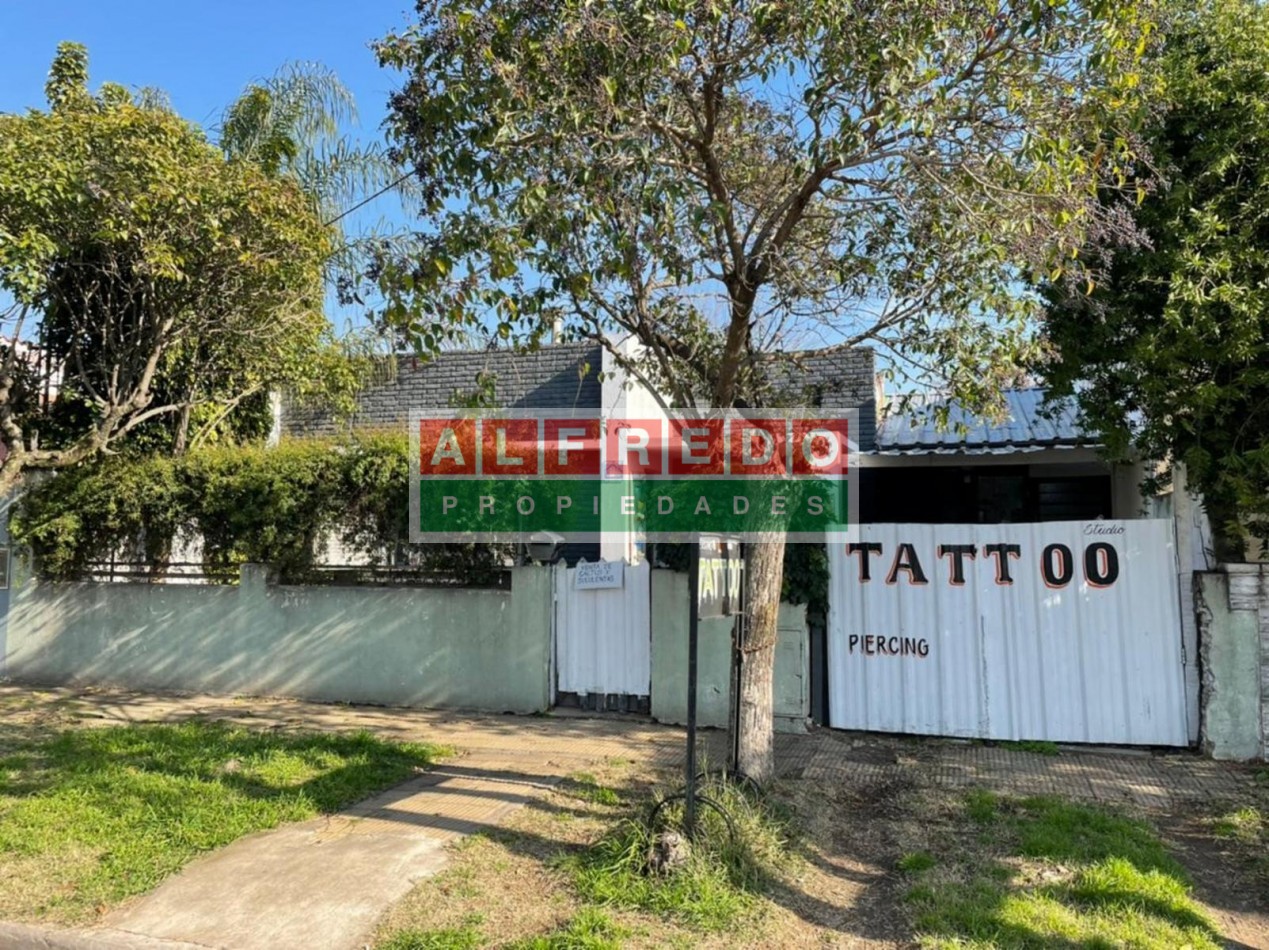 Casa tipo americana de 4 ambientes en Venta - Castelar Sur