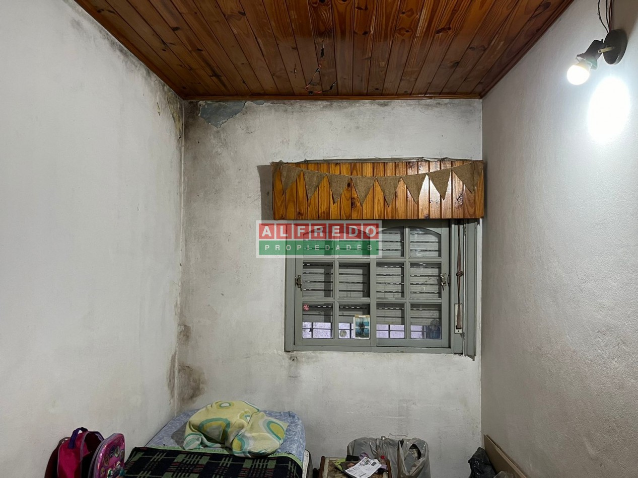PH de 4 Ambientes con Monoambiente Anexo en Venta - Moron Sur