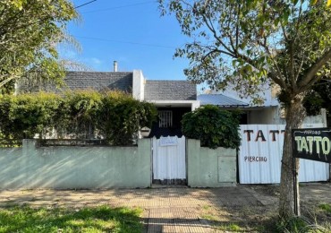 Casa tipo americana de 4 ambientes en Venta - Castelar Sur