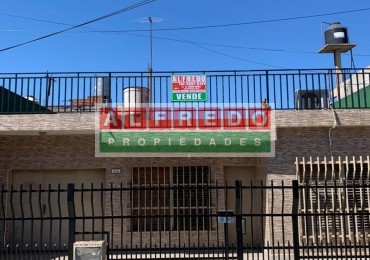 Casa americana de 3 ambientes - Rafael Castillo